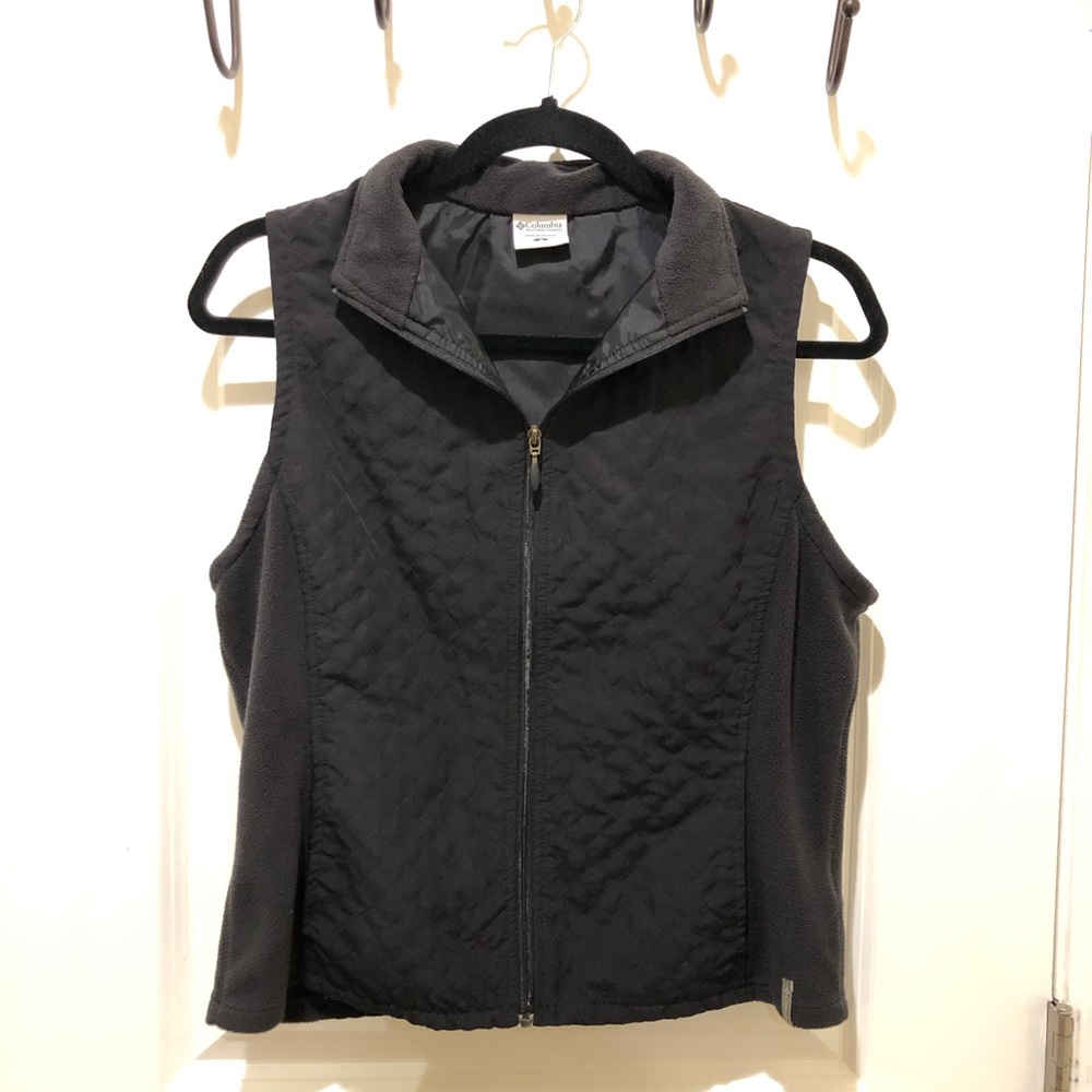 Columbia black vest